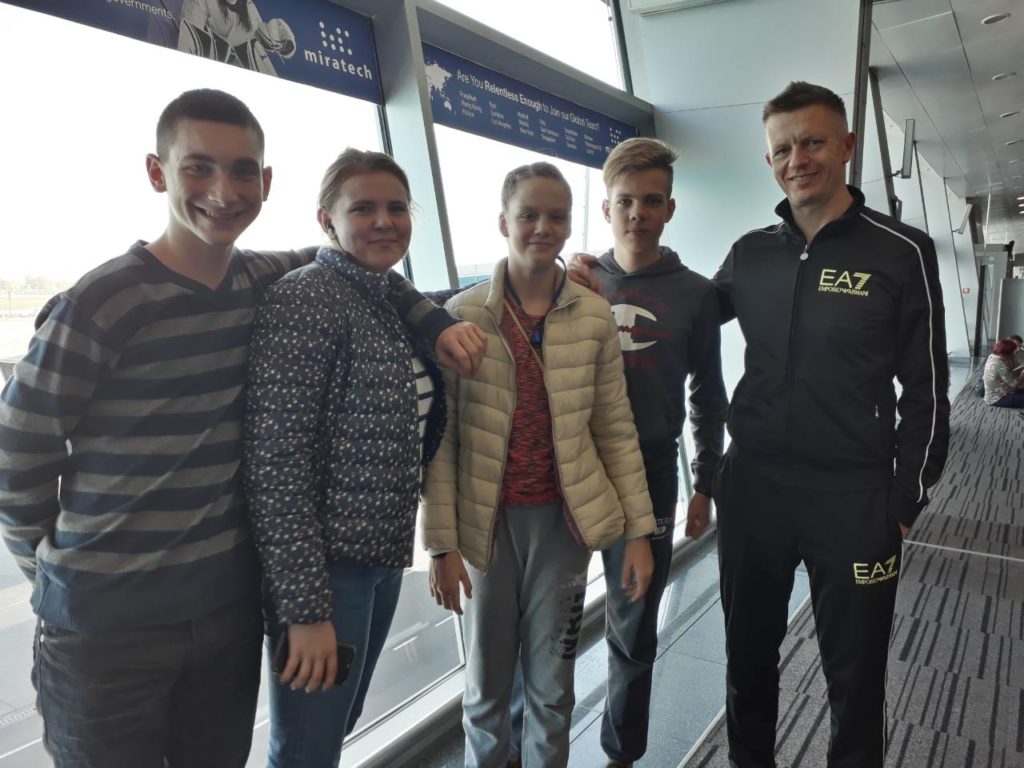 В международном турнире по сквошу Hungarian Junior Open 2018 начали свои игры 10 украинских юниоров!